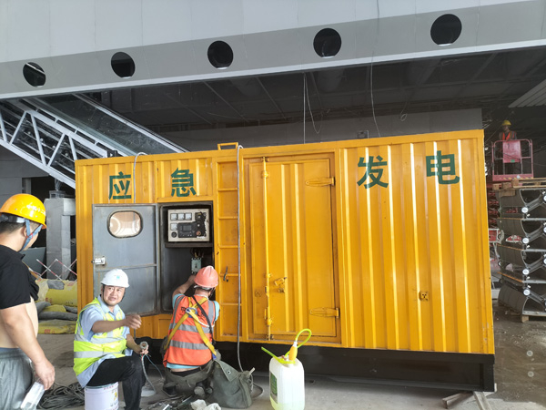 安岳怎样判断空气滤清器是否需要更换？